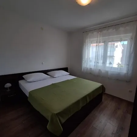 Apartamento Apartman Ivan 1 *