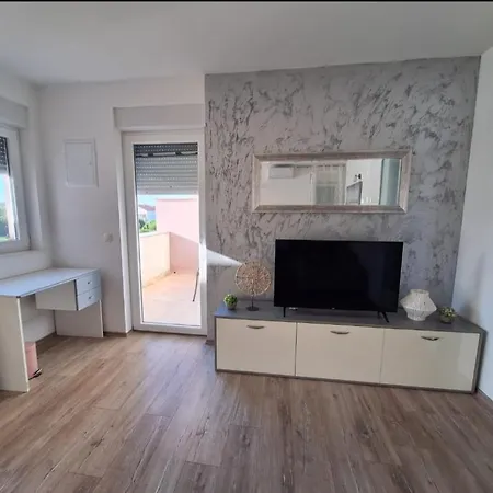 Apartamento Apartman Ivan 1 *